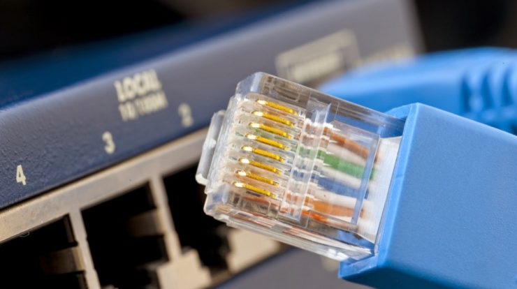 cara sharing data menggunakan kabel LAN